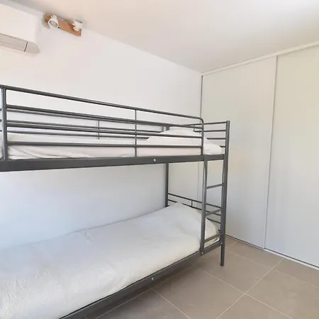 Apartment T3 De Charme Vue Port Entierement Renove