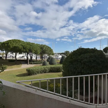 T3 De Charme Vue Port Entierement Renove